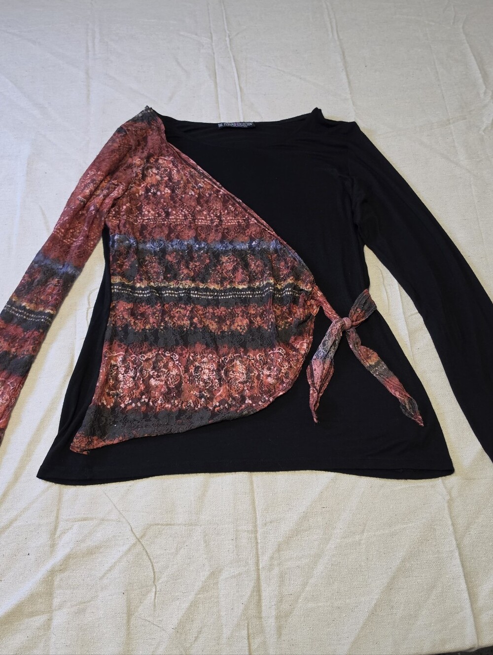The Pyramid Collection Long Sleeve Lace Top Women's Size XL